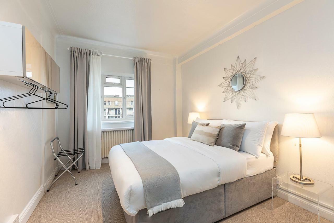 Grand Swiss Cottage Apartment 런던 외부 사진